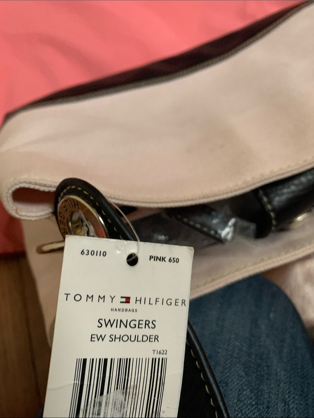 Tommy Hilfiger Cream Canvas Shoulder Bag with Black Trim and Brown Straps - Picture 3 of 7